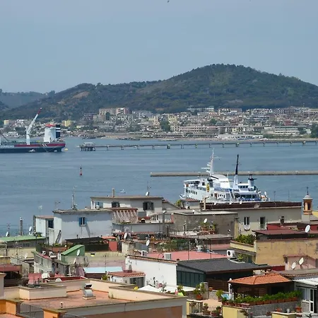Scudieri House * Pozzuoli